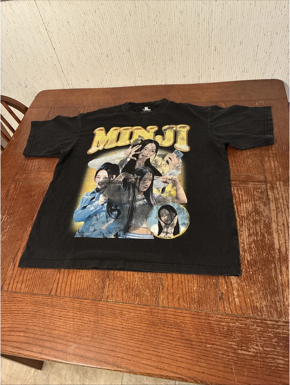 K Vintage Minji T-Shirt Unisex L Oversized Kpop Official Black Distressed Grunge